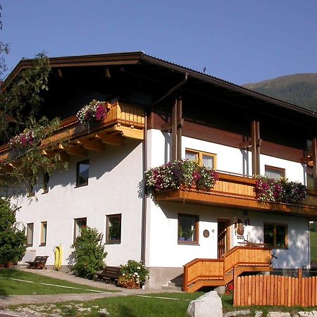 Pension Kristall Bramberg am Wildkogel Bagian luar foto