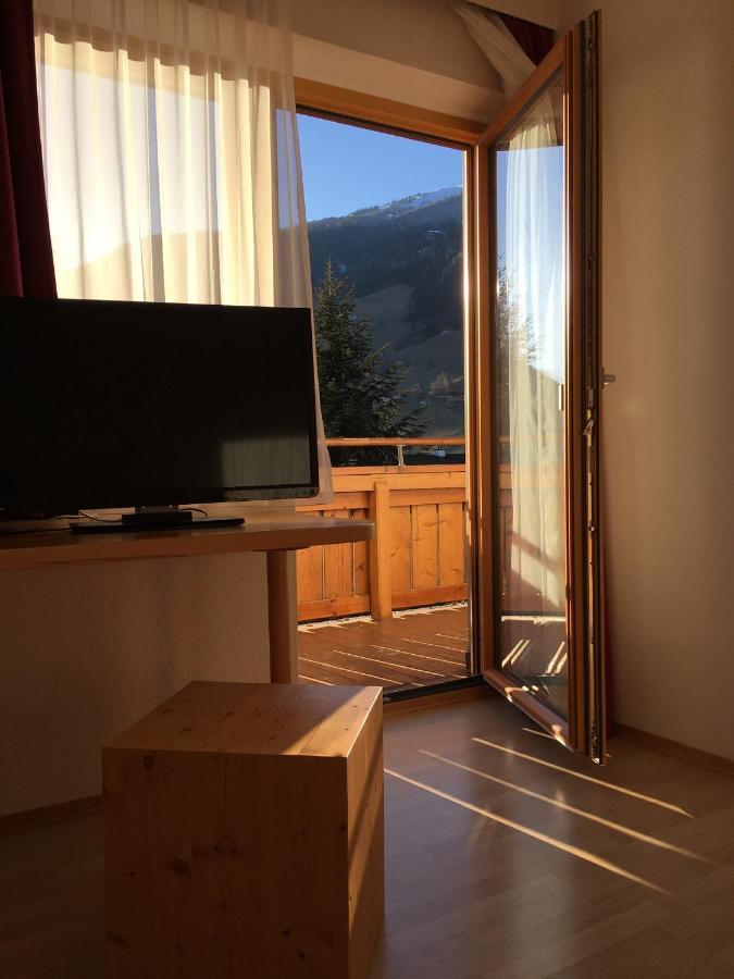 Pension Kristall Bramberg am Wildkogel Bagian luar foto