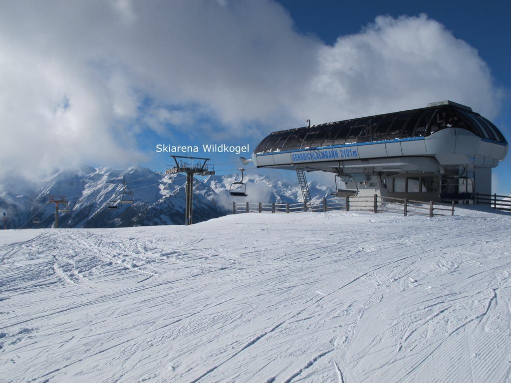 Pension Kristall Bramberg am Wildkogel Bagian luar foto